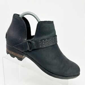 Sorel Women's Black Leather Ankle Boots Size 8.5 Casual Studded Strap